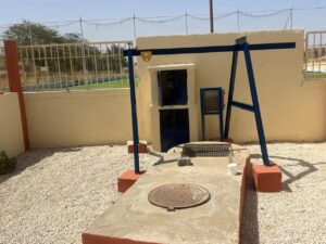 Ouvrage de visite et portique de levage